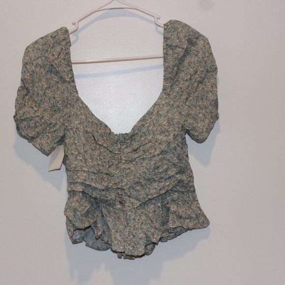 NEW Astr Multicolor Floral Short Sleeve Square Neck Blouse Women's Size L - Picture 4 of 8
